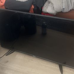 $20 43” In Flat Screen Toshiba TV 