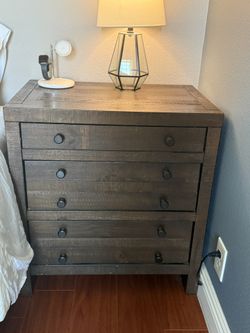 3 Drawer Nightstands (set Of 2)