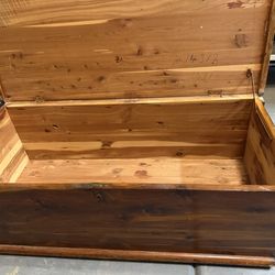Cedar Hope Chest