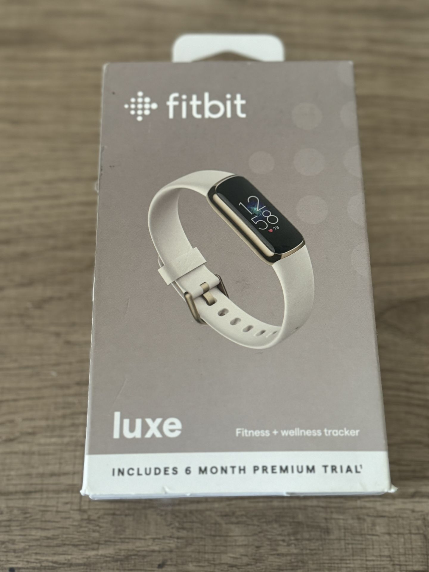 Fitbit Luxe-Fitness and Wellness-Tracker