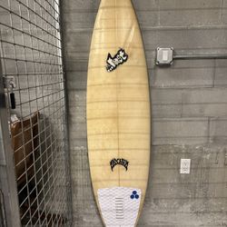 Lost Surfboard 5’11”