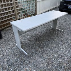 FREE Workbench / Desk 6’ x 2’