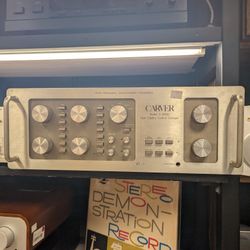 Carver C-4000 Sonic Holography - Autocorrelation Preamplifier