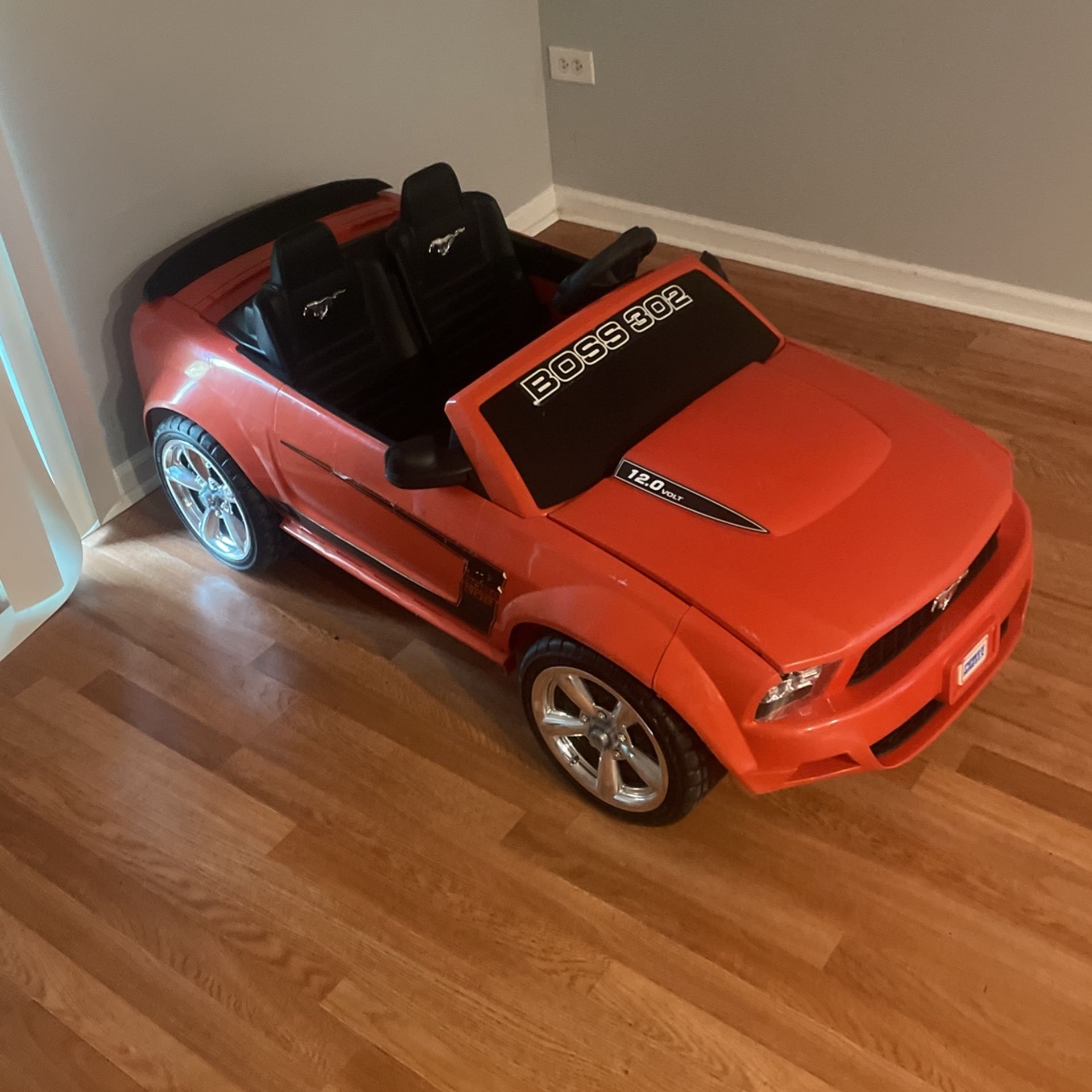 Power Wheels Mustang