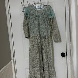 Indian / Pakistani Dress 