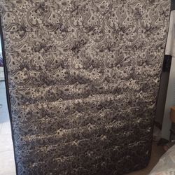 Queen Size Mattress 