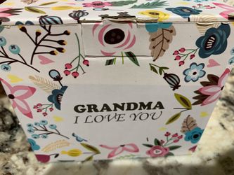 New in Box Grandma Coffee Mug