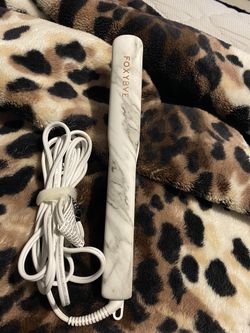 FoxyBae Hair Straightener