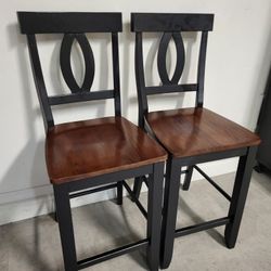 Chairs (2) Great Condition