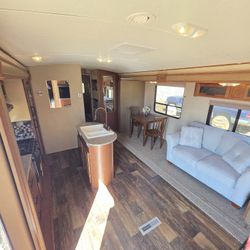 2 bedroom travel trailer with 3 slides