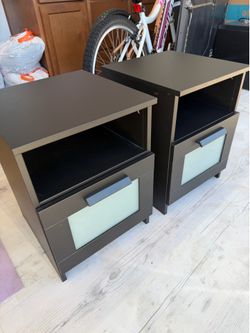 4 pcs ikea dressers and nightstands