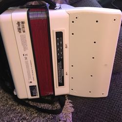 Roland FR1