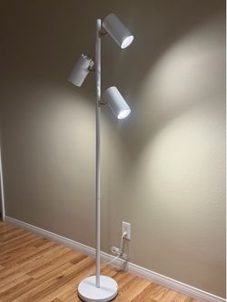 Vintage Mid-Century Modern White 3-Light Tree Floor Lamp – Adjustable Bullet Shades