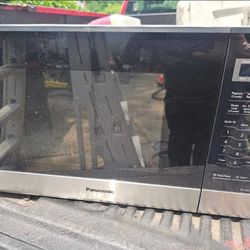 Price Is Firm..M Stainless Steel And Black Microwave Oven
