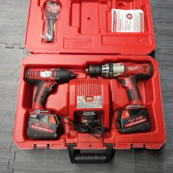 Milwaukee Cordless 18v 1/2" Hammer-drill&Driver Drill Set