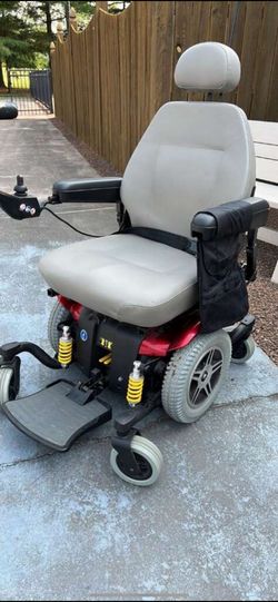 Jazzy 614 HD Power Chair - ELECTRIC WHEELCHAIR  “LIKE NEW”
