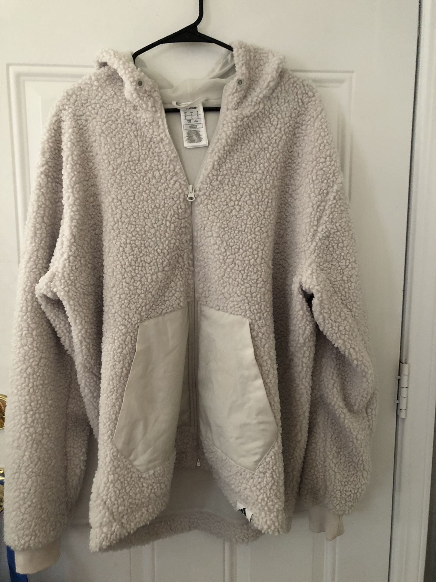 Adidas Cozy Sherpa Zip-Up Hoodie women’s size Large