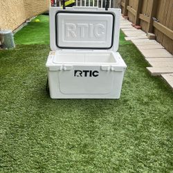 RTIC Cooler