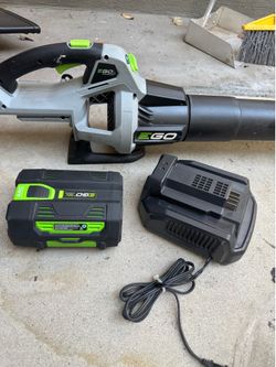 Used ego blower with 5.0 battery and charger