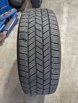 275/60R20 CONTINENTAL TERRAIN CONTACT SINGLE TIRE 