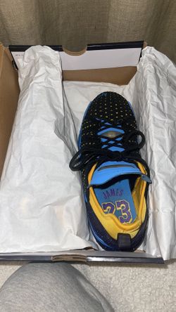 Nike LeBron 18 Lakers Heritage 2021