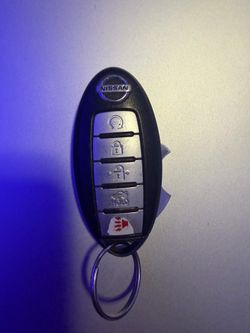NISSAN MAXIMA KEY FOB 2017