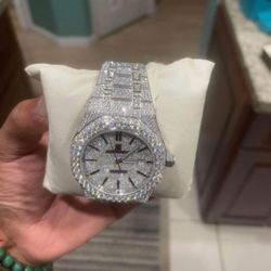 Vvs Moissanite Diamonds White Gold Ap Watch 