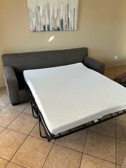 Crate & Barrel beautiful sofa Sleeper… Queen Size Bed!