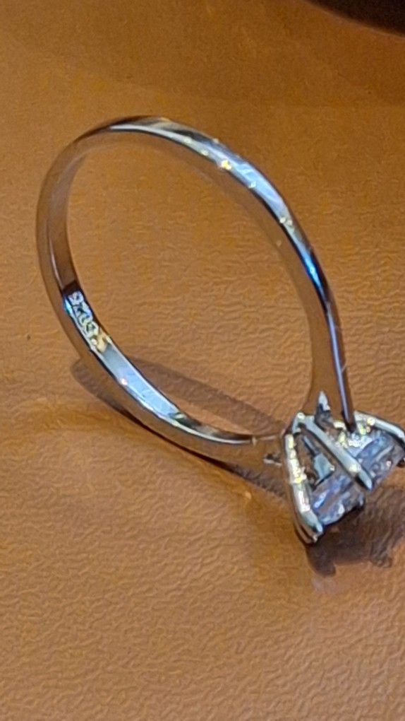 Plata 925s #7 Sterling Silver 925s Diamante Monzzanite