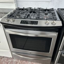 Kenmore Gas Stove