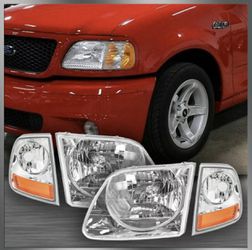 Brand New in Box. Headlights for Ford F150 1997-2003 Ford Expedition 1997-2002.