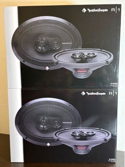 6x9 3way Rockford Fosgate speakers