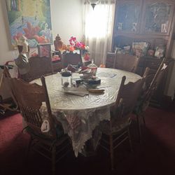 Living Table/w Chairs & Kitchen Table/w chairs