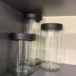 Kitchen canisters