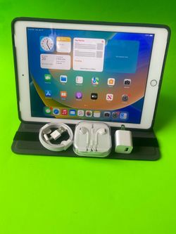 Apple iPad 5th Generation with 32GB storage, in good working condition. Fully functional and iCloud unlocked, ready for a new user.