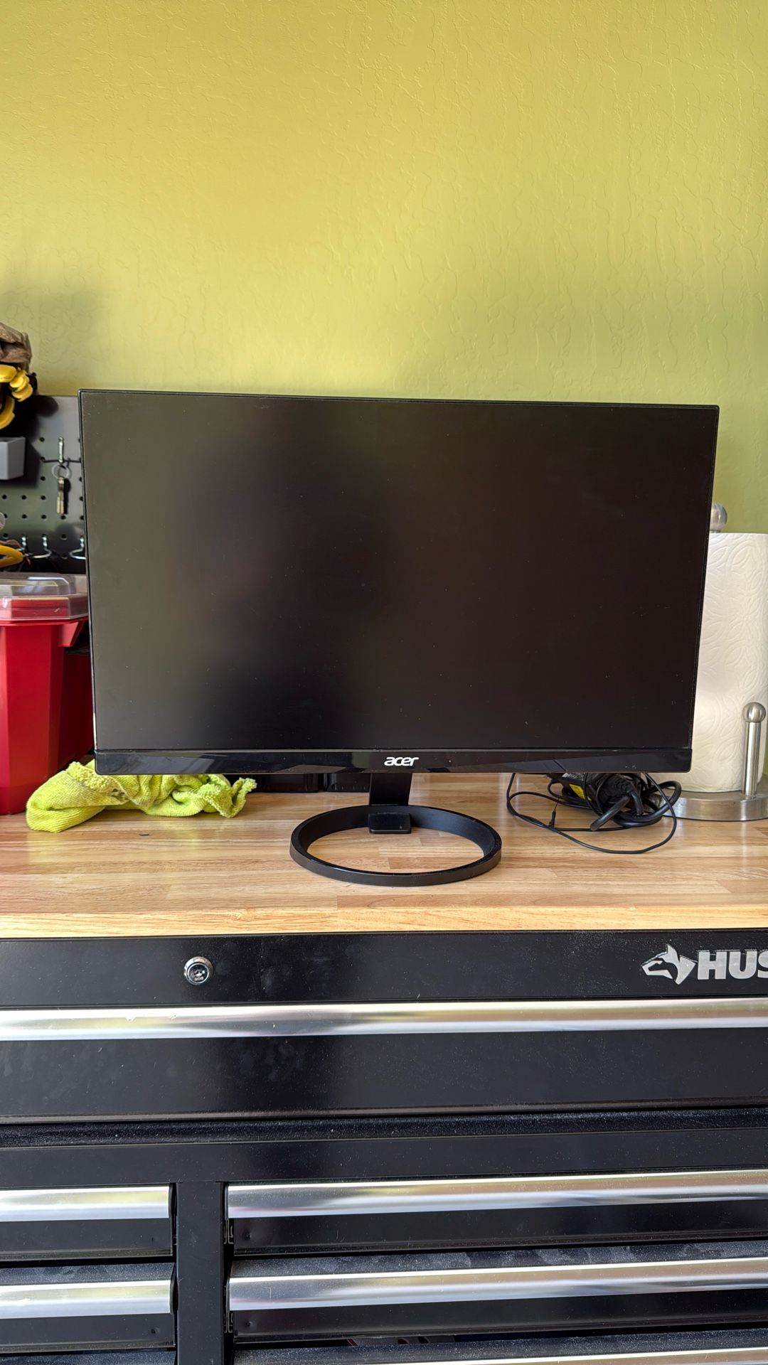 24 Inch Computer Monitor