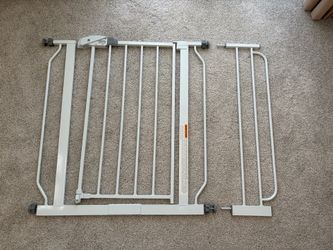 Baby gates (set of 2)