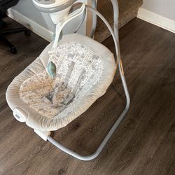 Graco baby swing