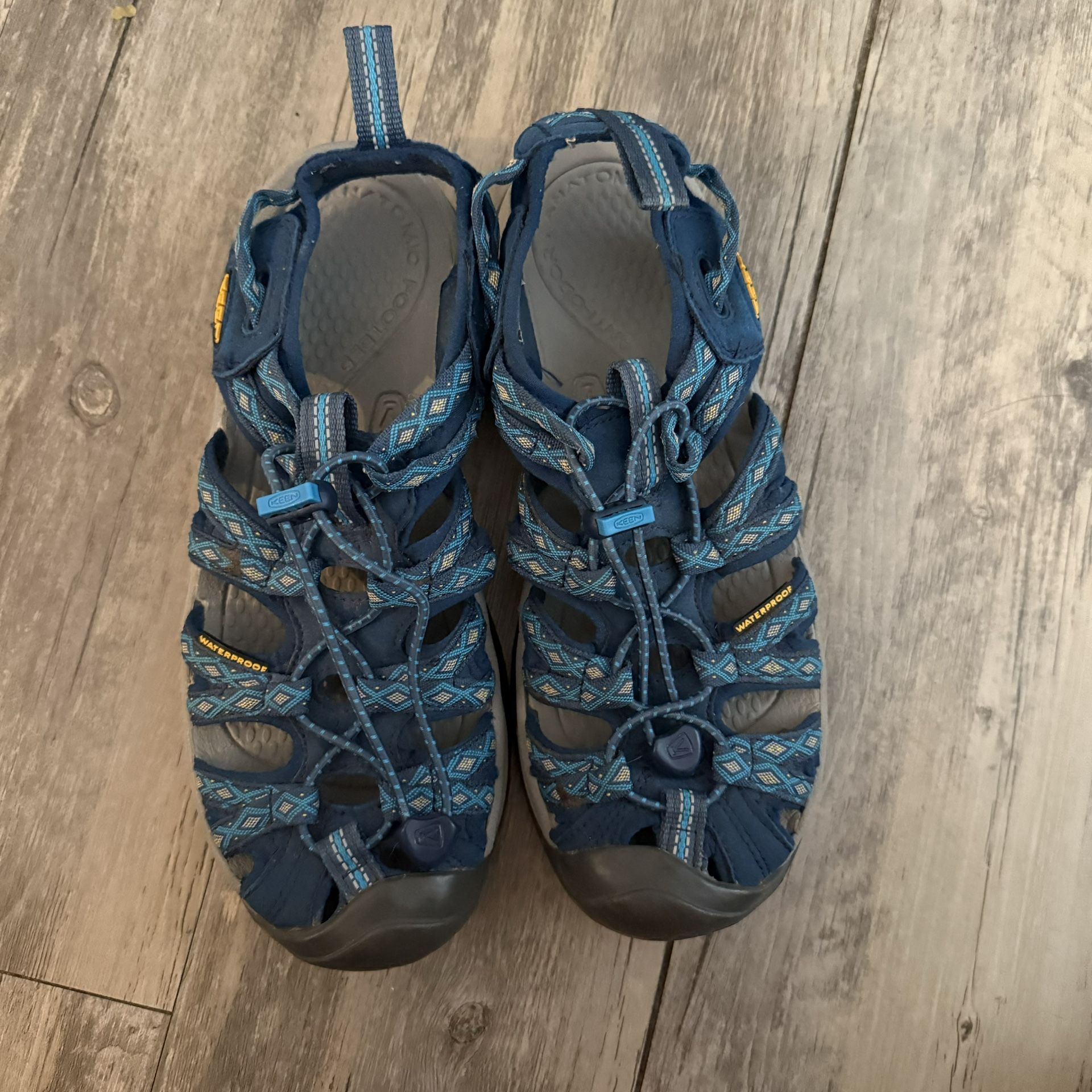 Keen Shoes