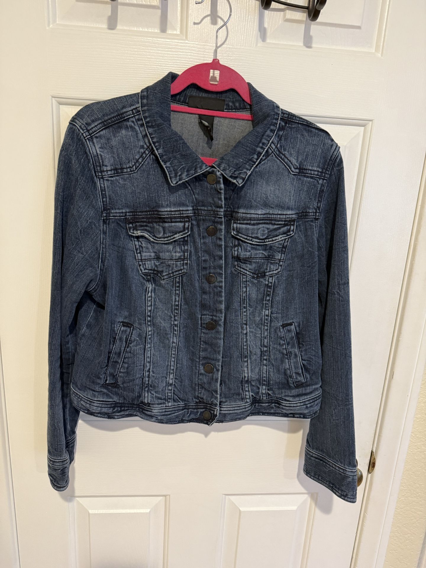 Lane Bryant Women’s Denim Jacket size 16