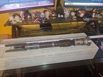 Cal Kestis limited edition double hilt lightsaber