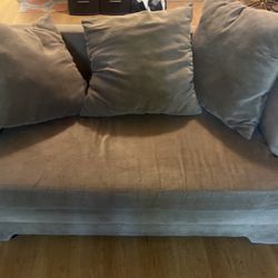 Love Seat With Cushions