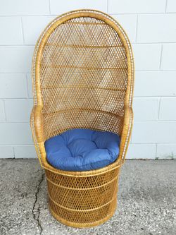 Vintage Bohemian Double Woven Wicker Peacock Barrel Tub Chair With Blue Cushion