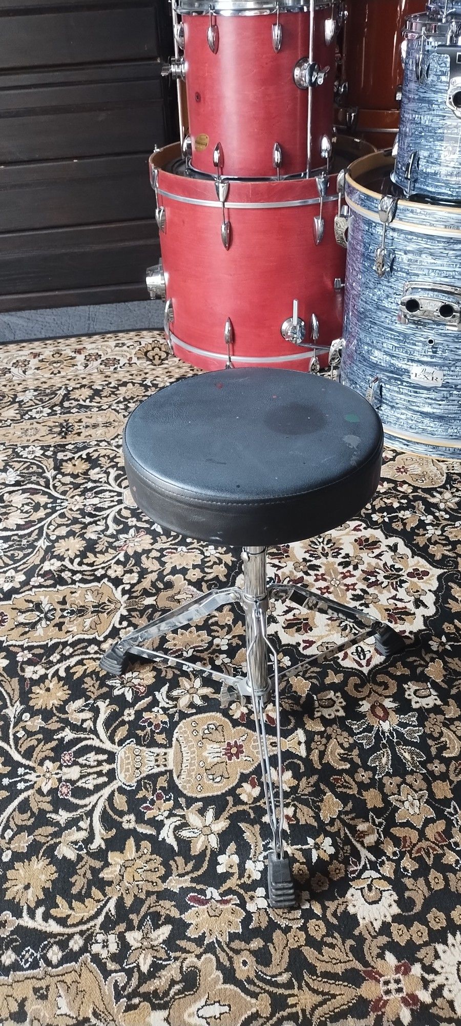 Drum Throne ( Beginners/intermediate)