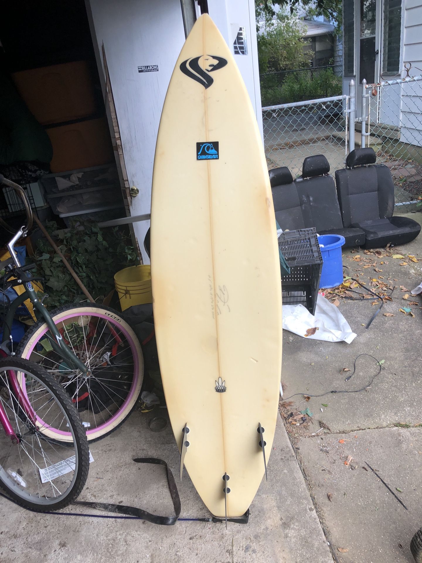 6’1 surfboard