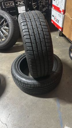 2 used tires 195/55/16 Goodrich firm price,,,