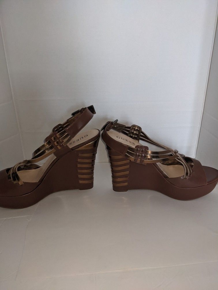Guess Heel