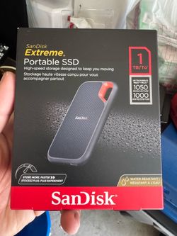 Sandisk ssd 1tb.
