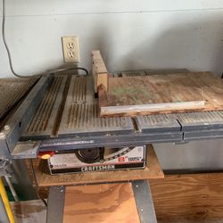 Craftsman Table saw W/ Extra Blades 