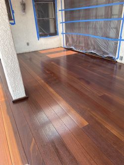 Hardwood Floors 